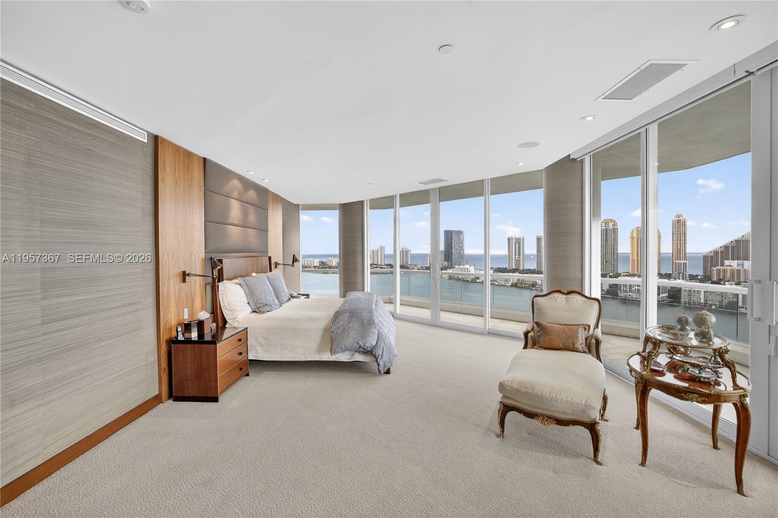 2600 Island Blvd #PH-1 Aventura, FL 33160