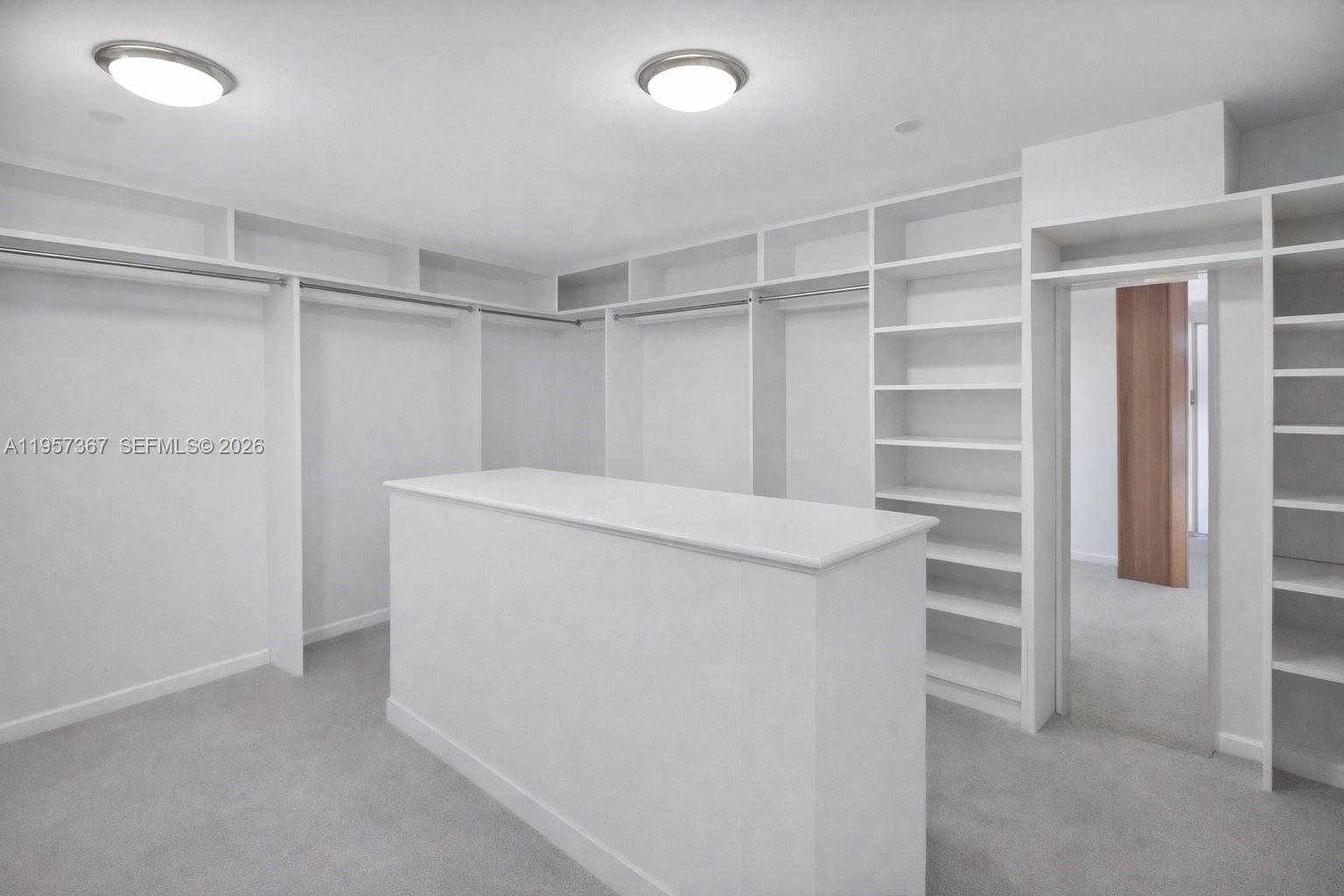 2600 Island Blvd #PH-1 Aventura, FL 33160