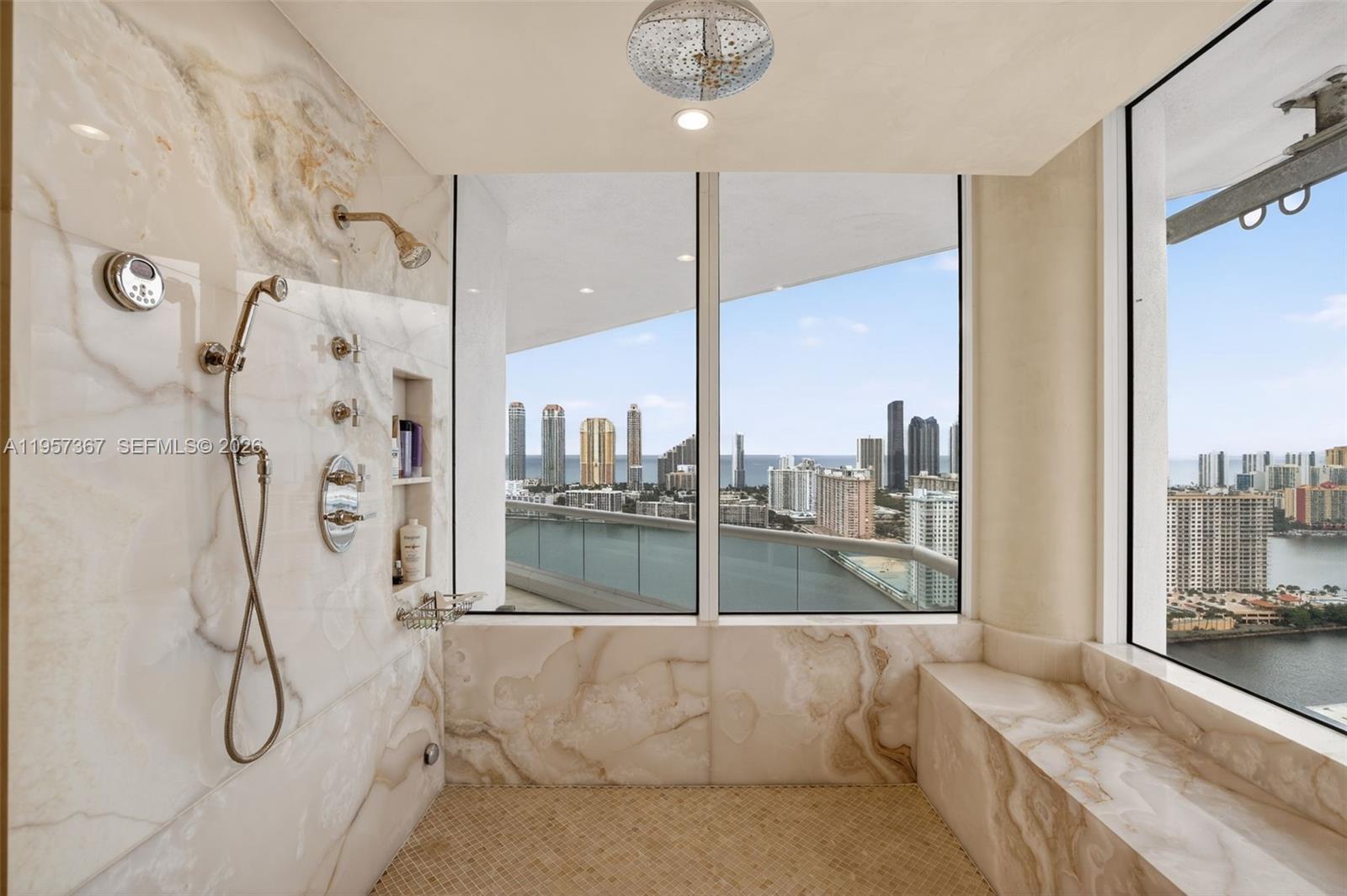 2600 Island Blvd #PH-1 Aventura, FL 33160