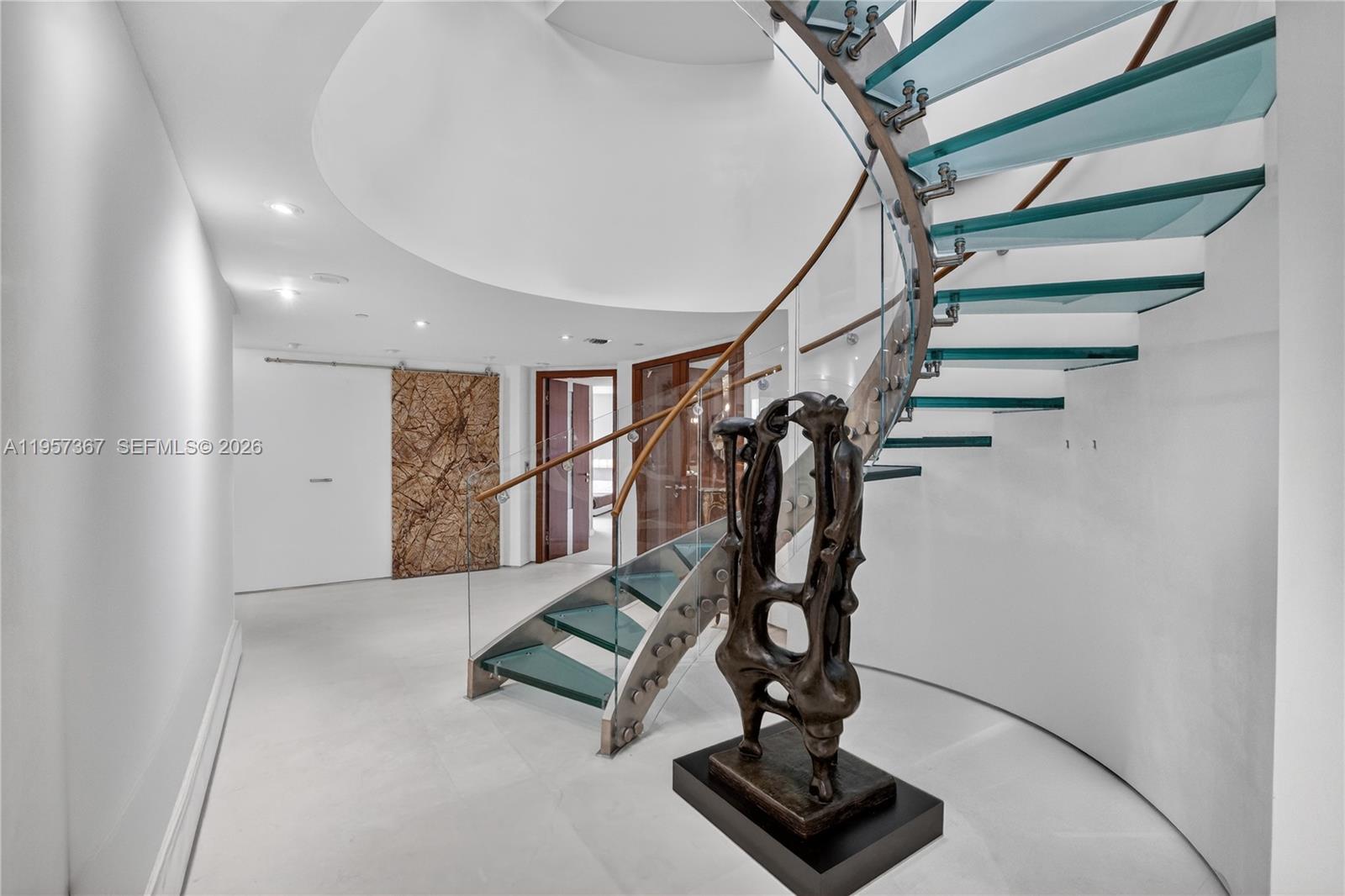 2600 Island Blvd #PH-1 Aventura, FL 33160