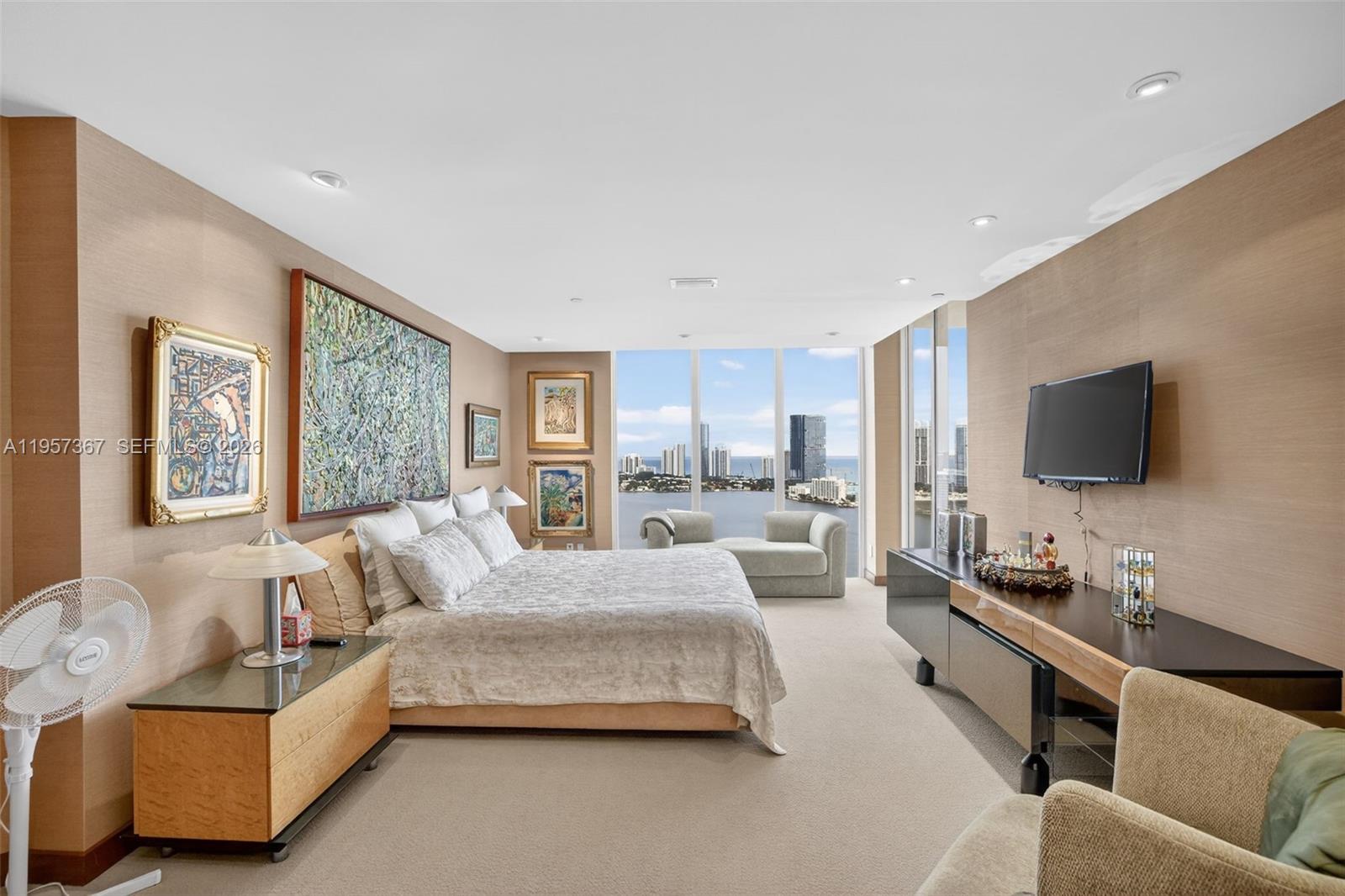 2600 Island Blvd #PH-1 Aventura, FL 33160