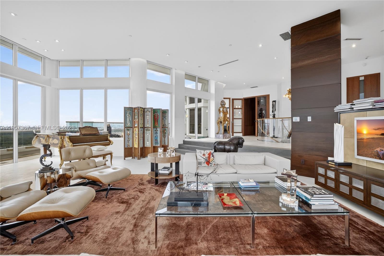 2600 Island Blvd #PH-1 Aventura, FL 33160