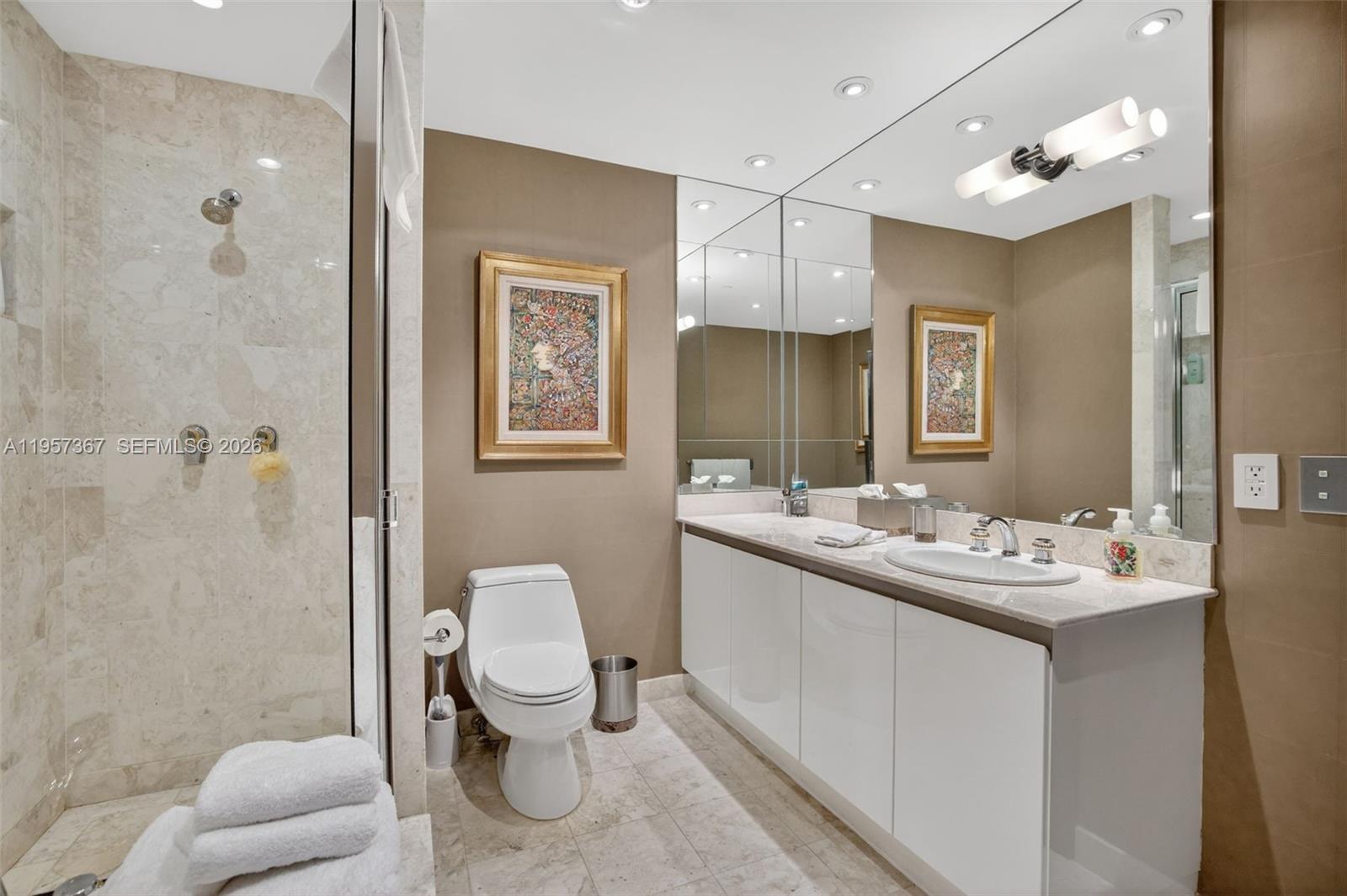 2600 Island Blvd #PH-1 Aventura, FL 33160