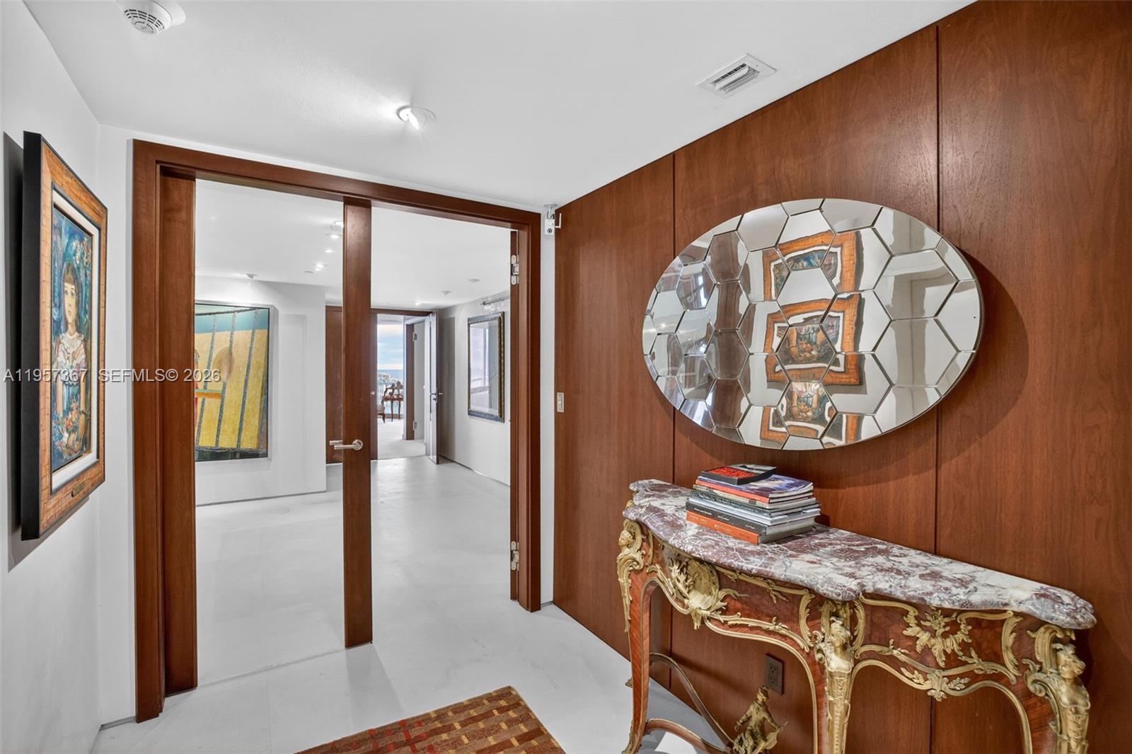 2600 Island Blvd #PH-1 Aventura, FL 33160