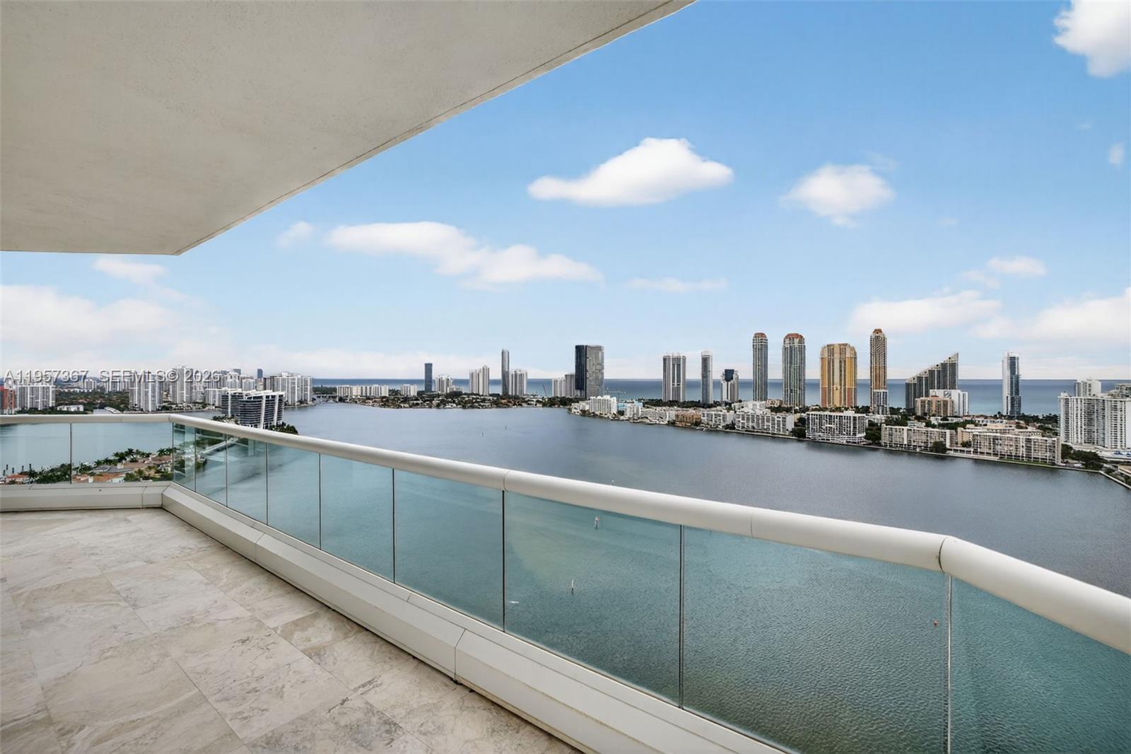 2600 Island Blvd #PH-1 Aventura, FL 33160