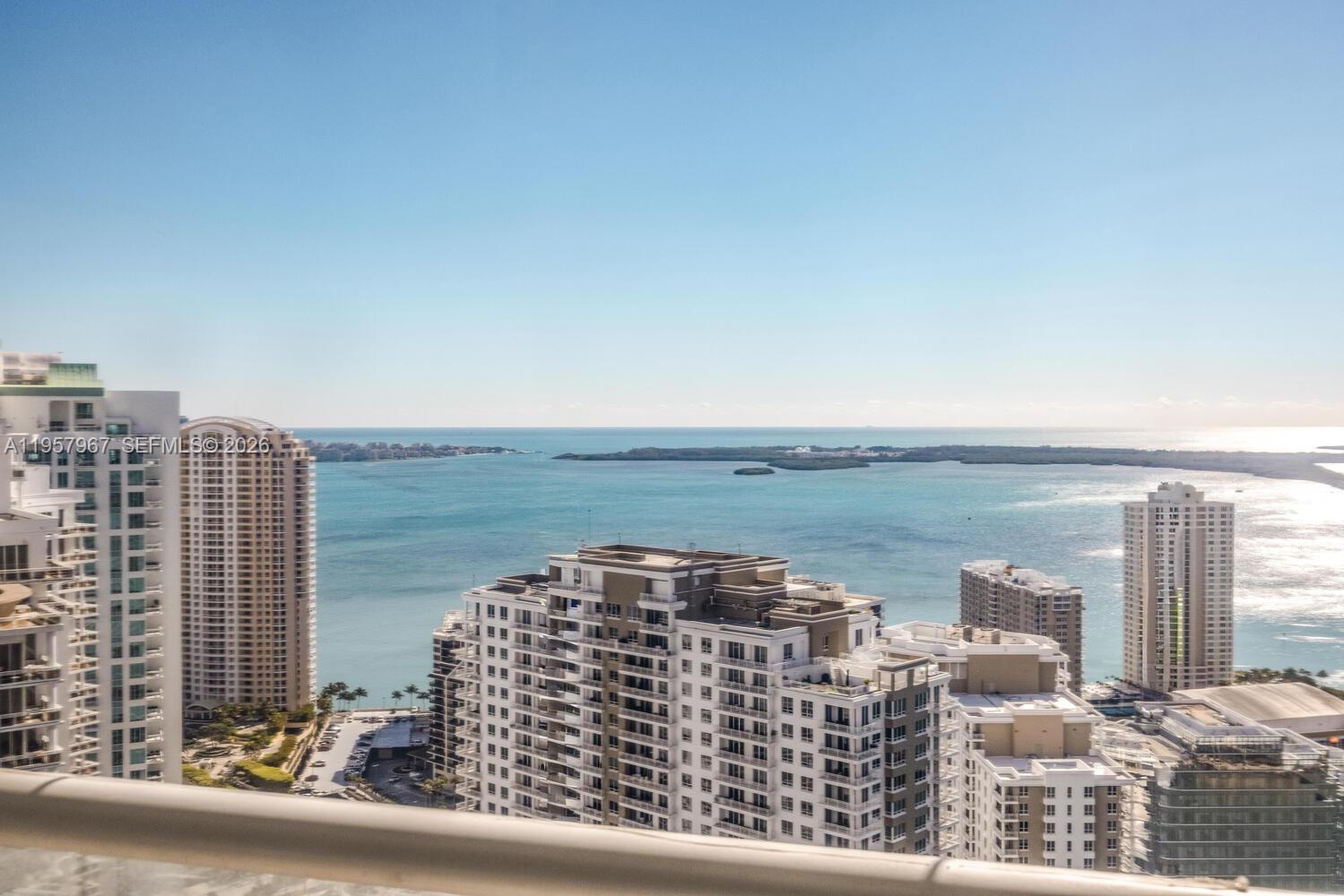 image Icon Brickell I1