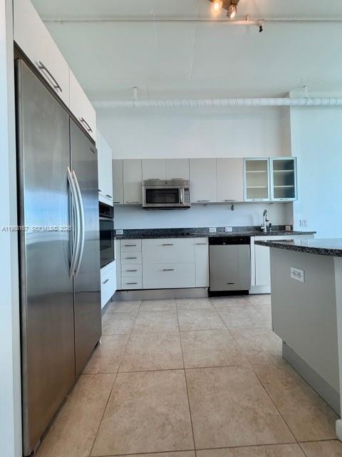 image Uptown Marina Lofts1