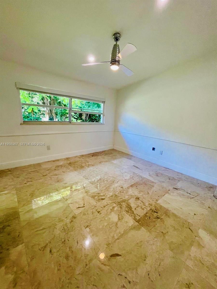 12300 Old Cutler Rd #1 Pinecrest, FL 33156