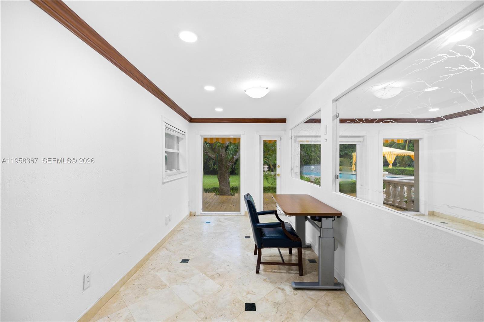 12300 Old Cutler Rd #1 Pinecrest, FL 33156