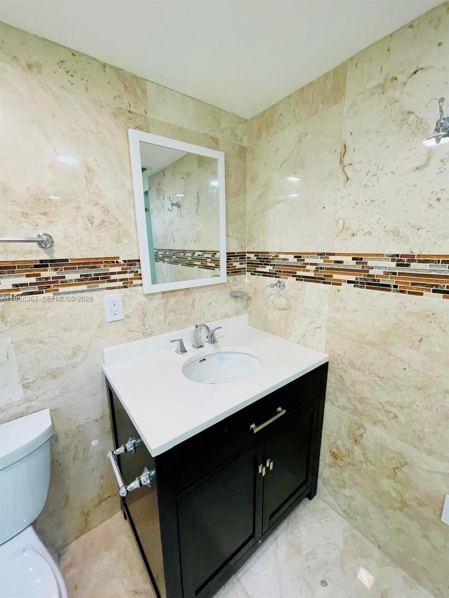 12300 Old Cutler Rd #1 Pinecrest, FL 33156