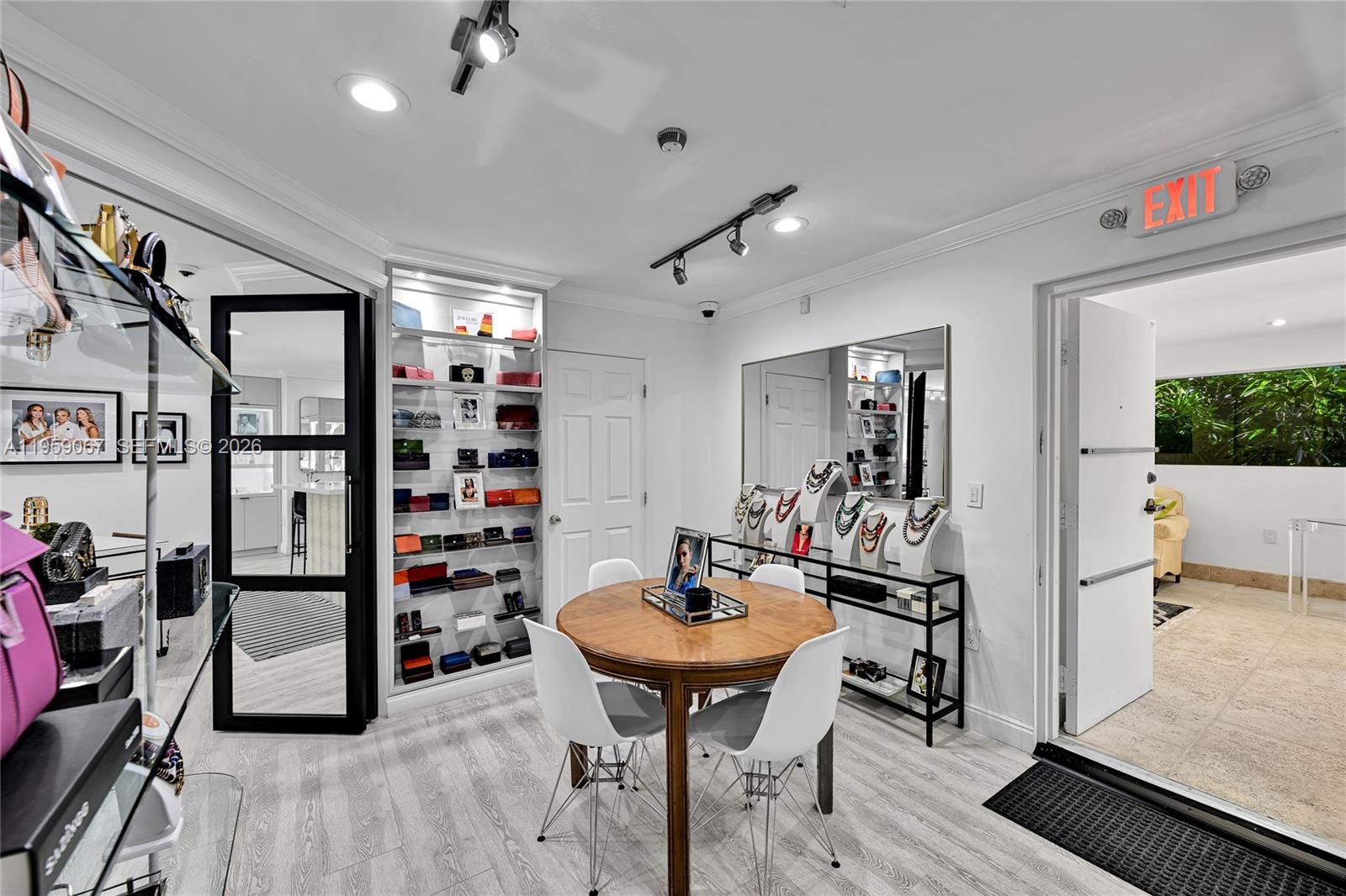 2212 SW 22nd Ave Miami, FL 33145