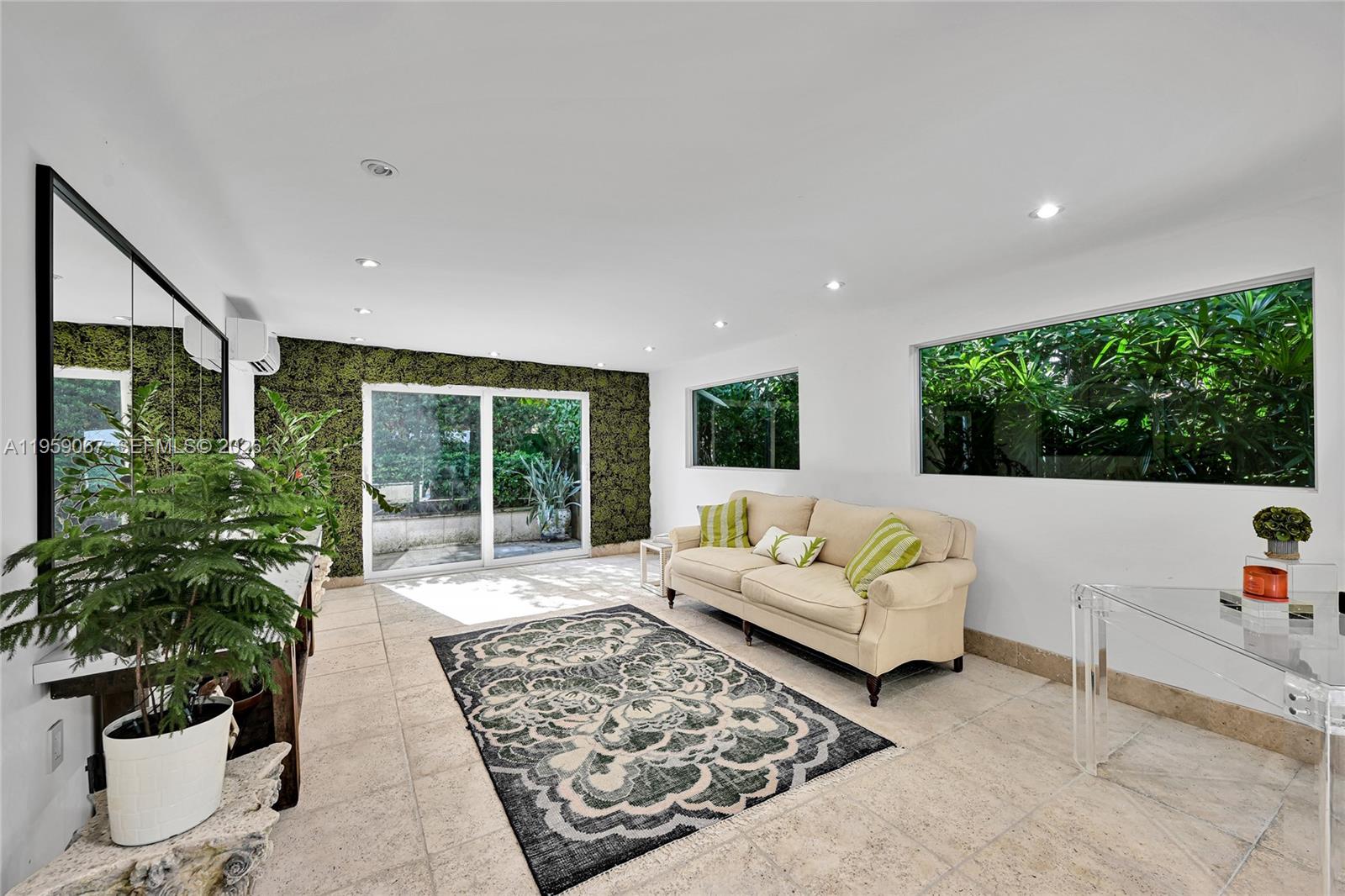 2212 SW 22nd Ave Miami, FL 33145