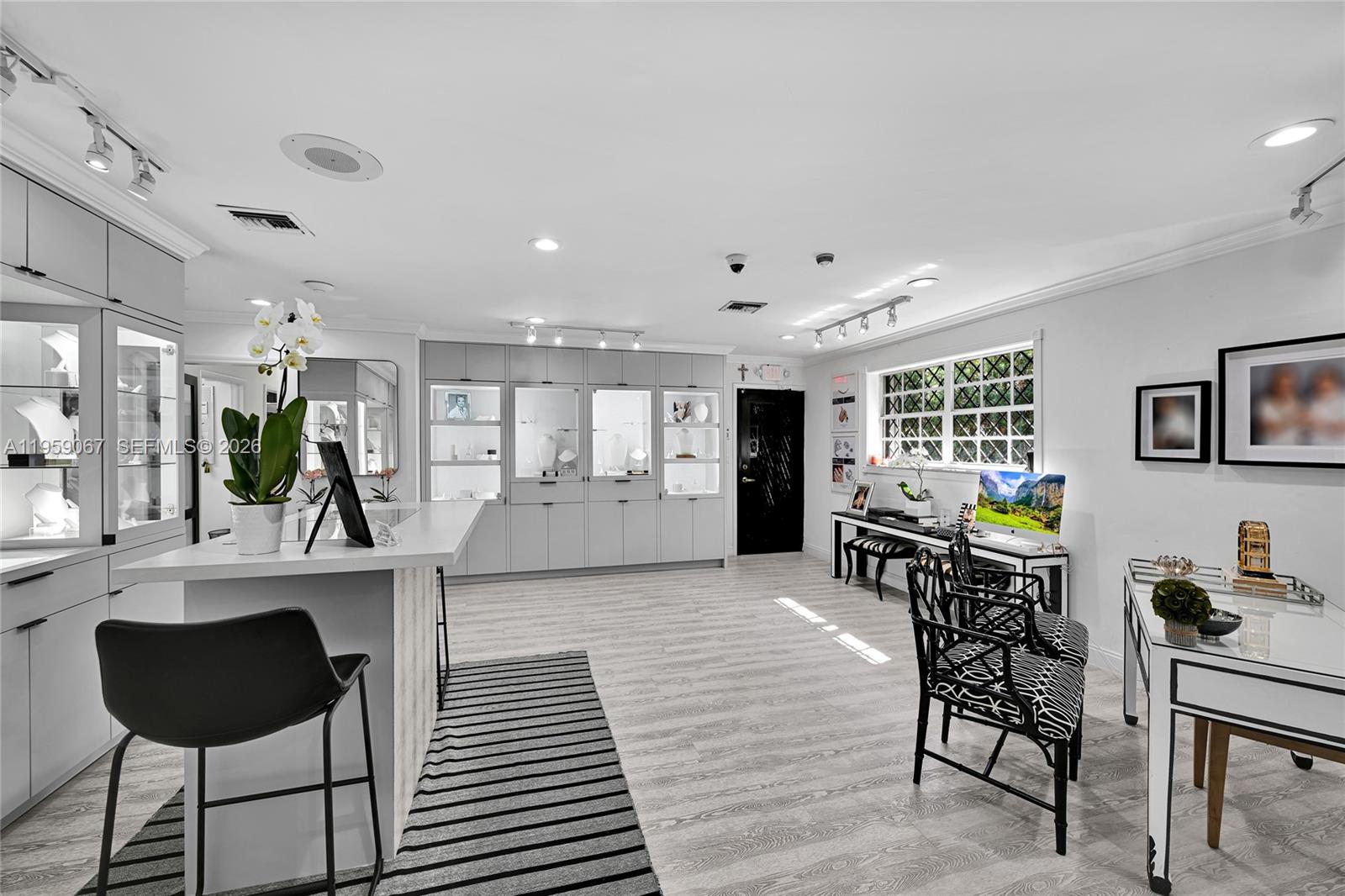 2212 SW 22nd Ave Miami, FL 33145