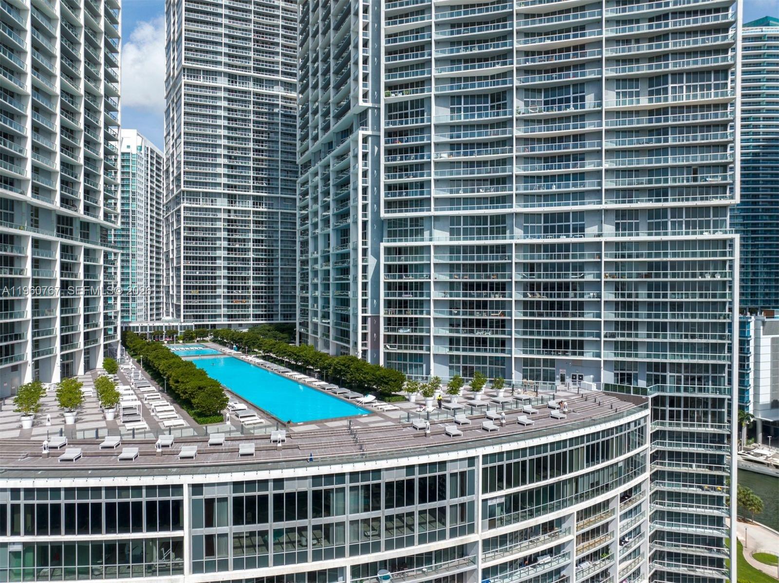 image Icon Brickell I13