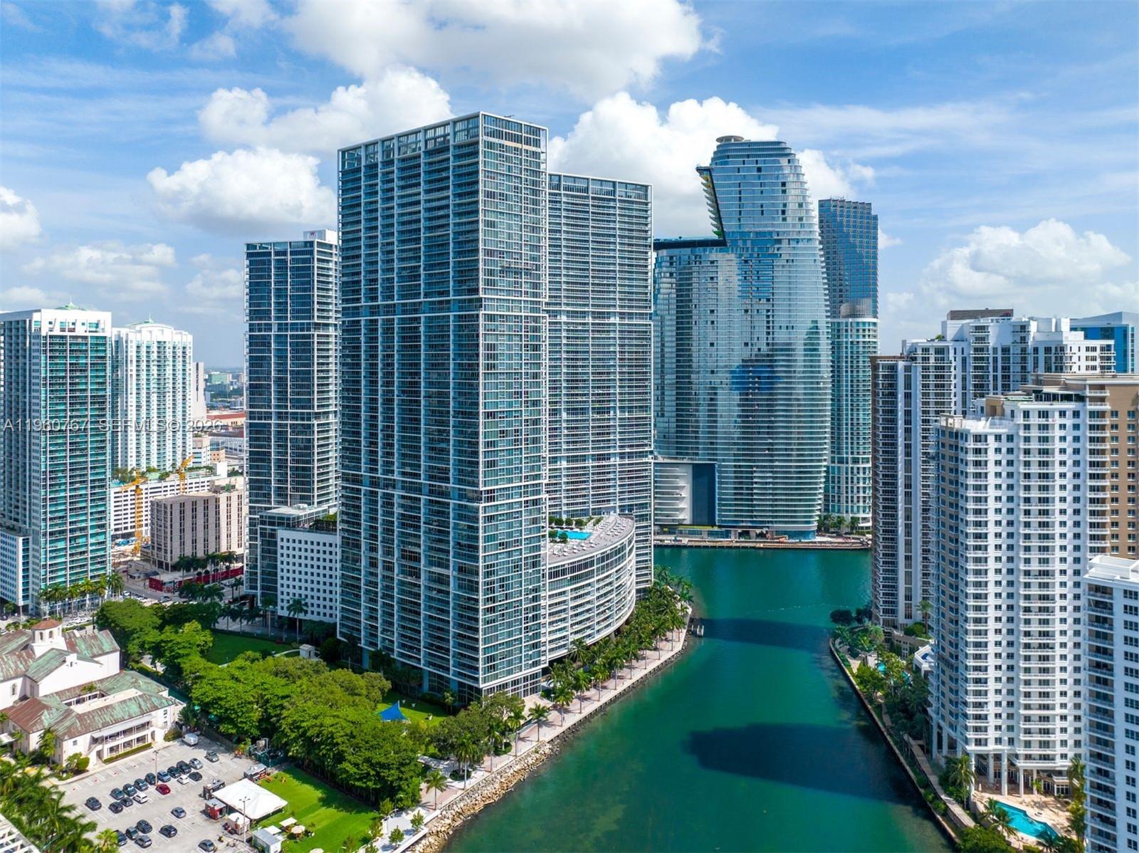 image Icon Brickell I17
