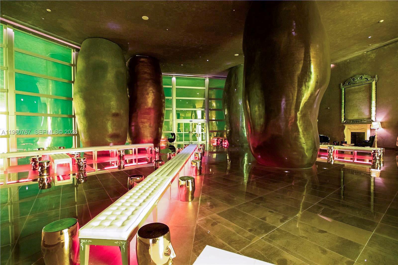 image Icon Brickell I29