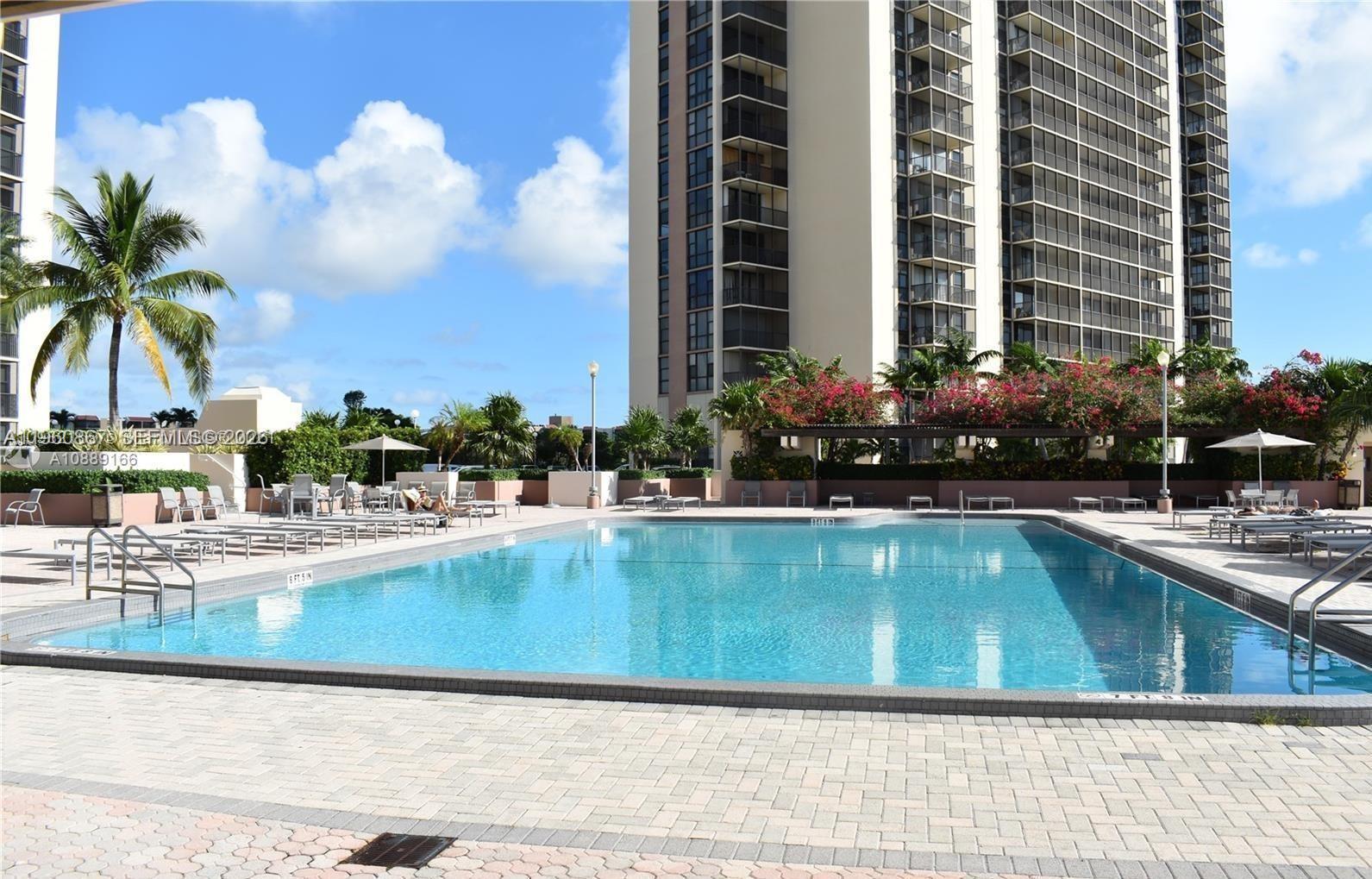 20301 W Country Clb Dr #1425 Aventura, FL 33180