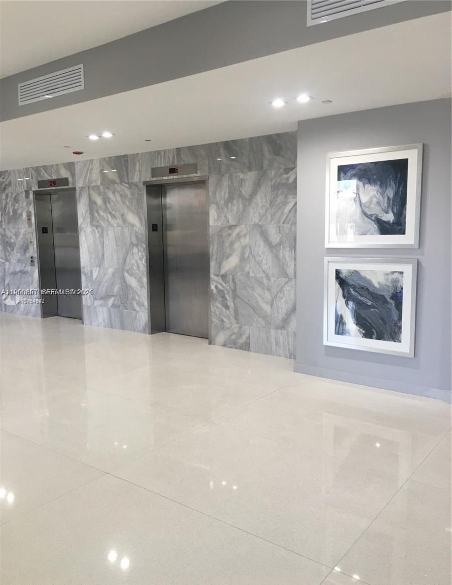 20301 W Country Clb Dr #1425 Aventura, FL 33180