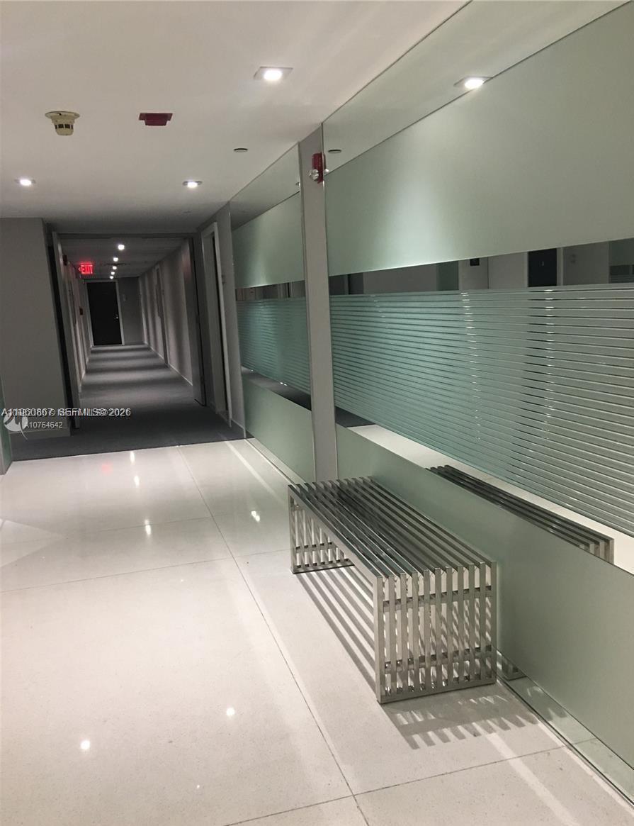 20301 W Country Clb Dr #1425 Aventura, FL 33180