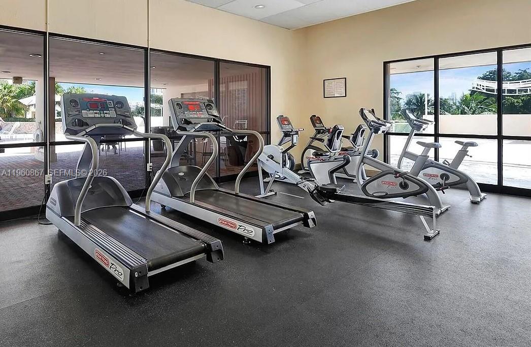 20301 W Country Clb Dr #1425 Aventura, FL 33180