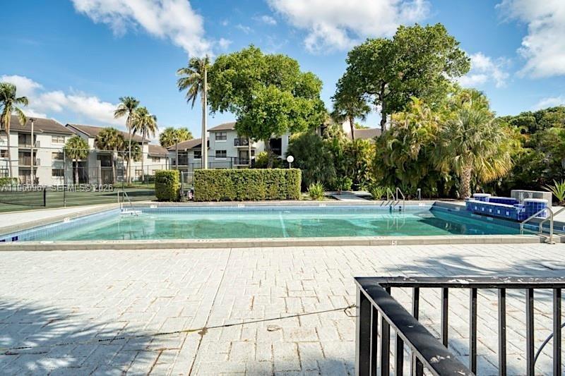 7195 NW 179th St #211