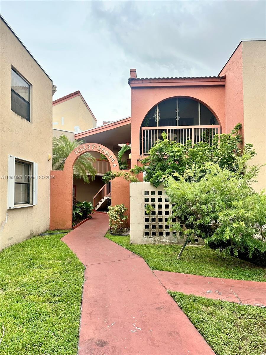 10237 NW 9th St Cir #210-4