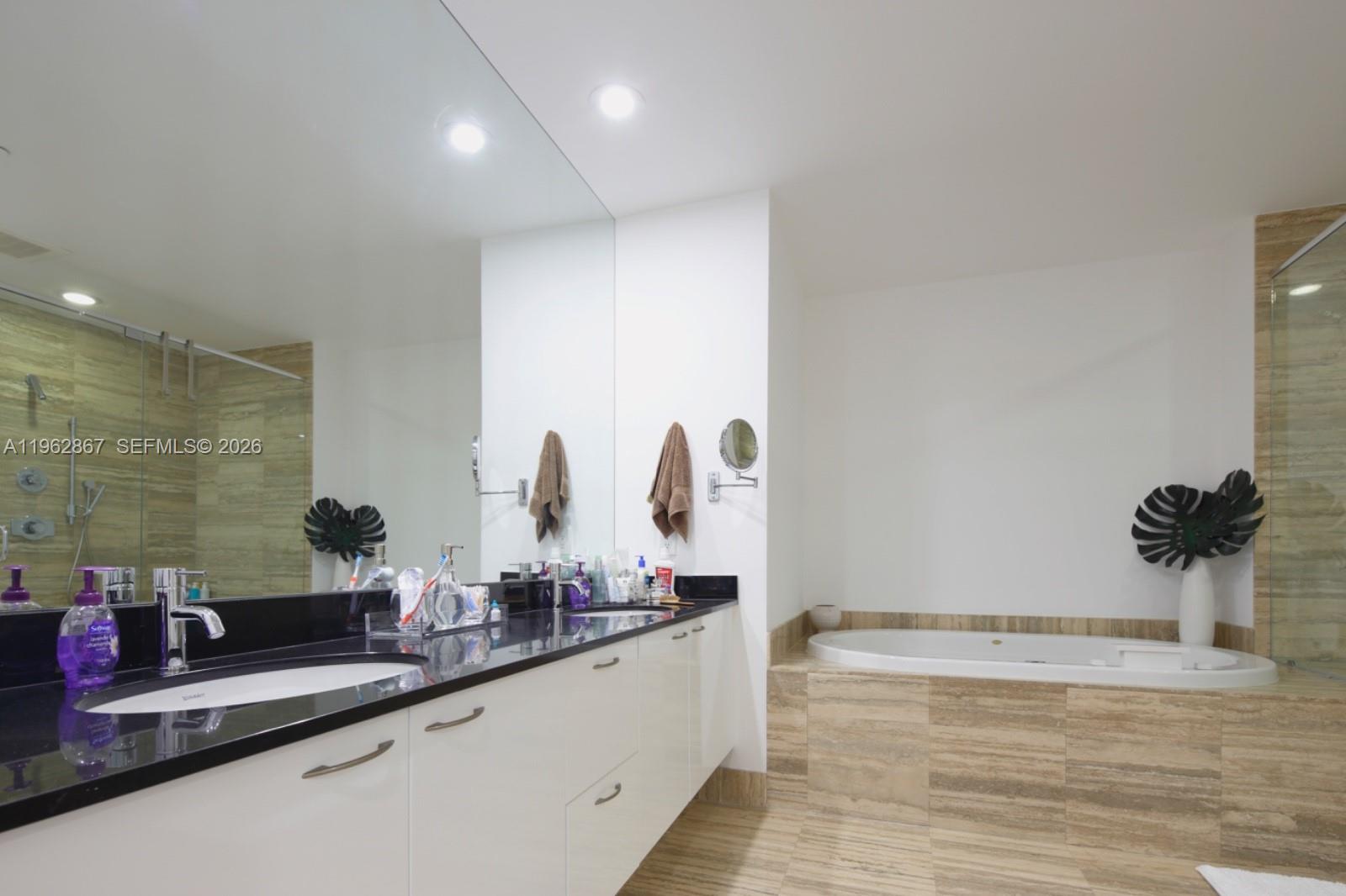 16001 Collins Ave #2902 Sunny Isles Beach, FL 33160