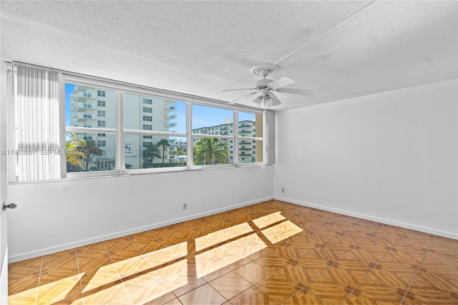 1410 S Ocean Dr #208 Hollywood, FL 33019