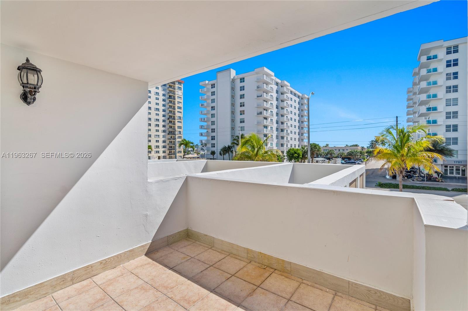 1410 S Ocean Dr #208 Hollywood, FL 33019