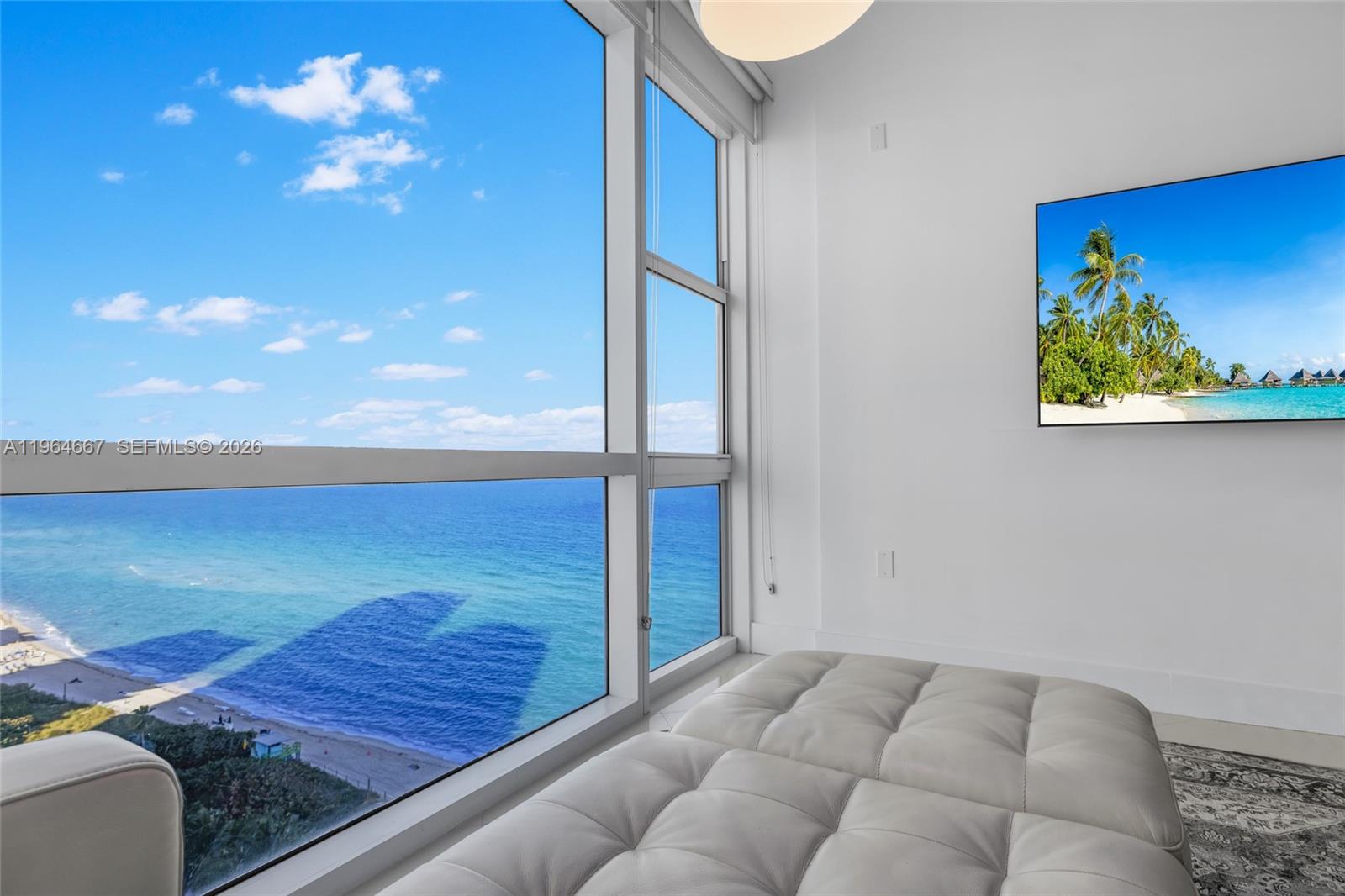 image The Carillon Center Tower15