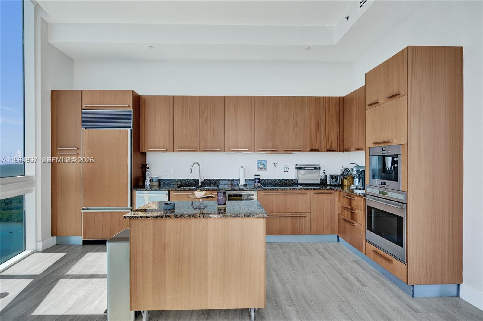 15901 Collins Ave #4301 Sunny Isles Beach, FL 33160