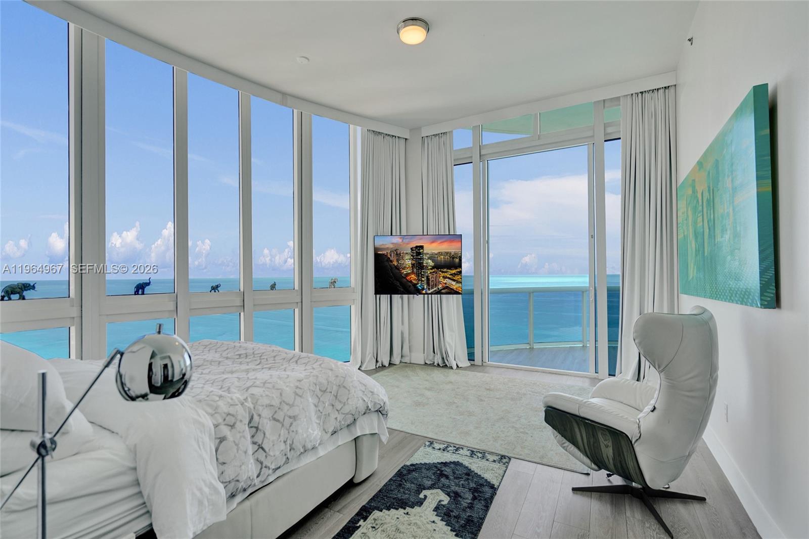 15901 Collins Ave #4301 Sunny Isles Beach, FL 33160
