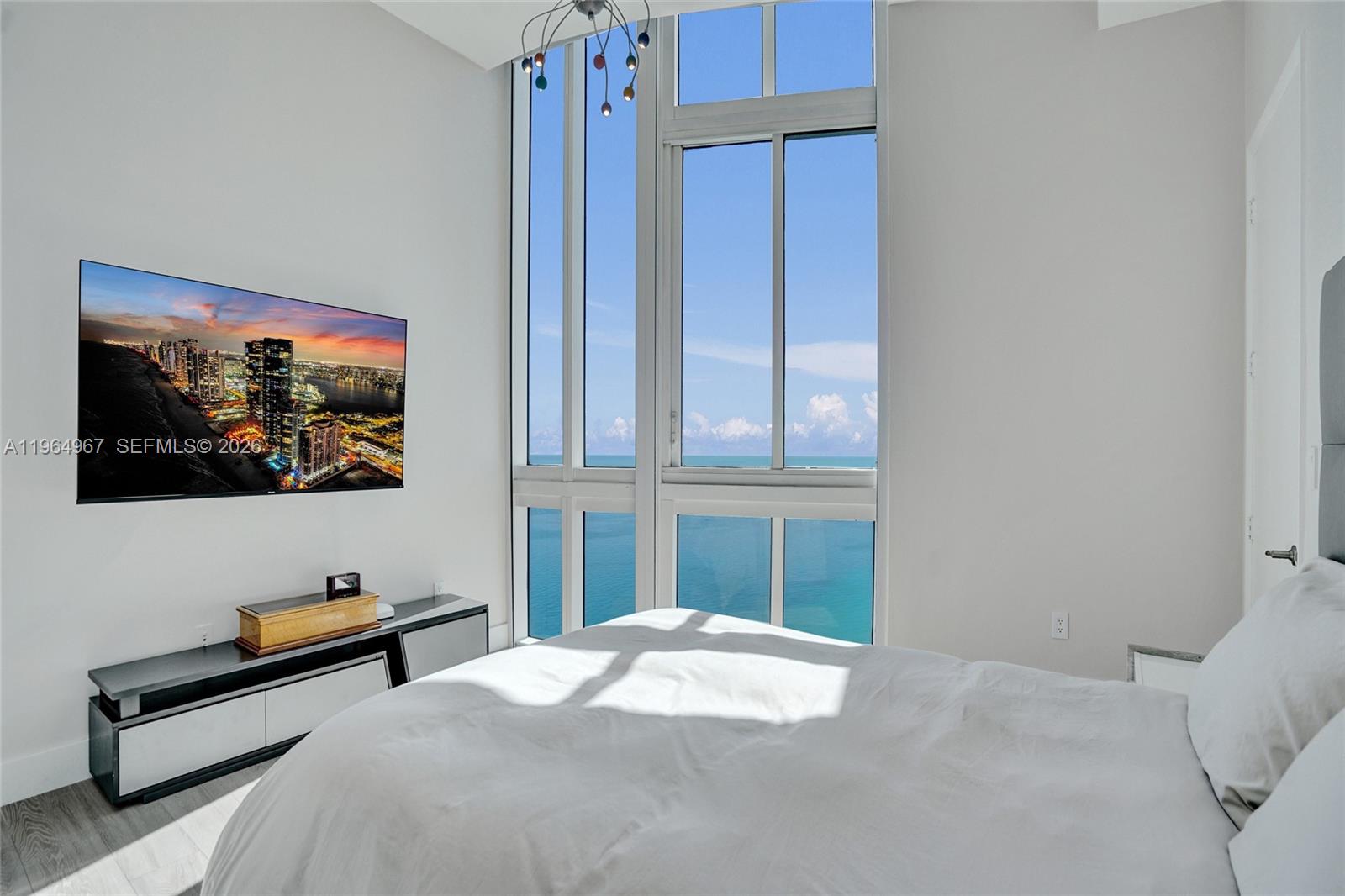 15901 Collins Ave #4301 Sunny Isles Beach, FL 33160