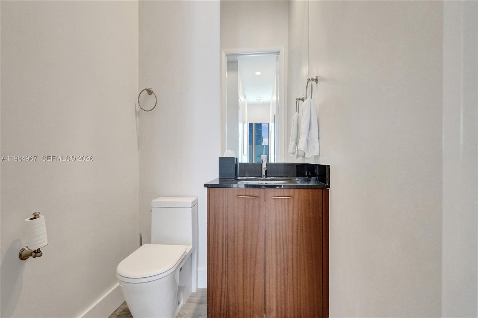 15901 Collins Ave #4301 Sunny Isles Beach, FL 33160