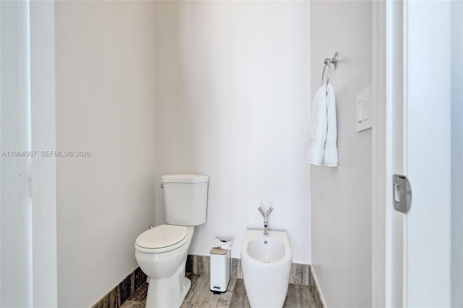 15901 Collins Ave #4301 Sunny Isles Beach, FL 33160