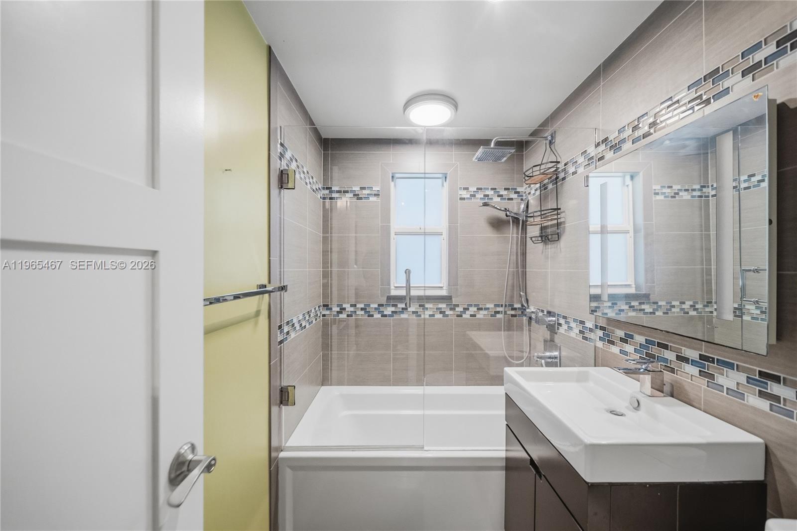 7207 Bay Dr #21 Miami Beach, FL 33141