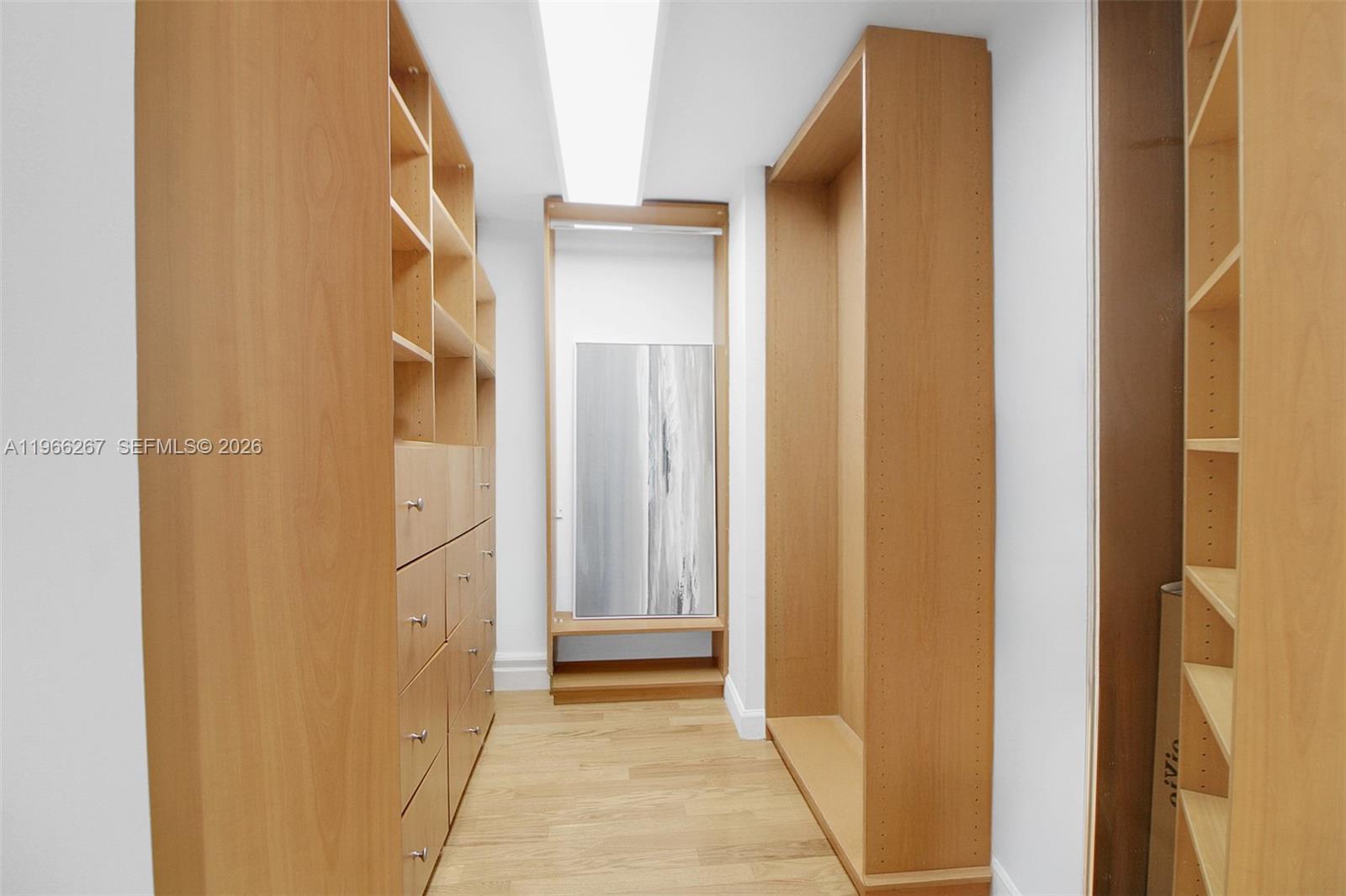 5757 Collins Ave #1003 Miami Beach, FL 33140