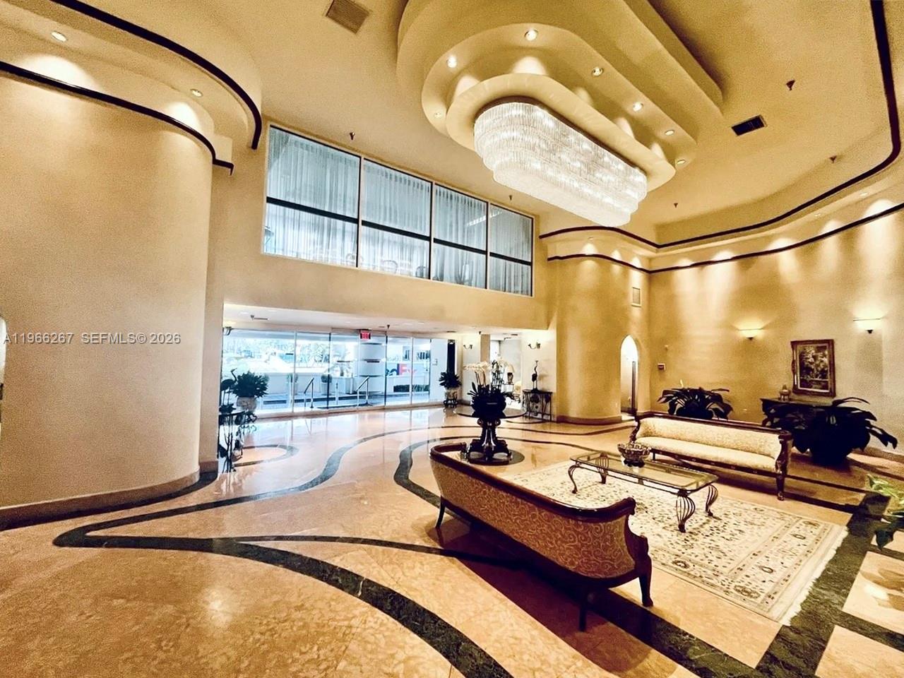 5757 Collins Ave #1003 Miami Beach, FL 33140