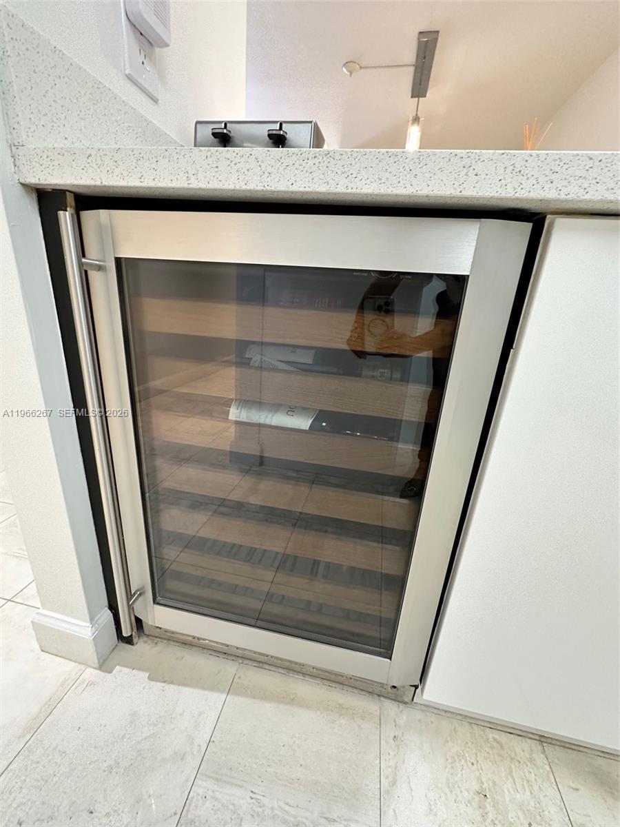 5757 Collins Ave #1003 Miami Beach, FL 33140