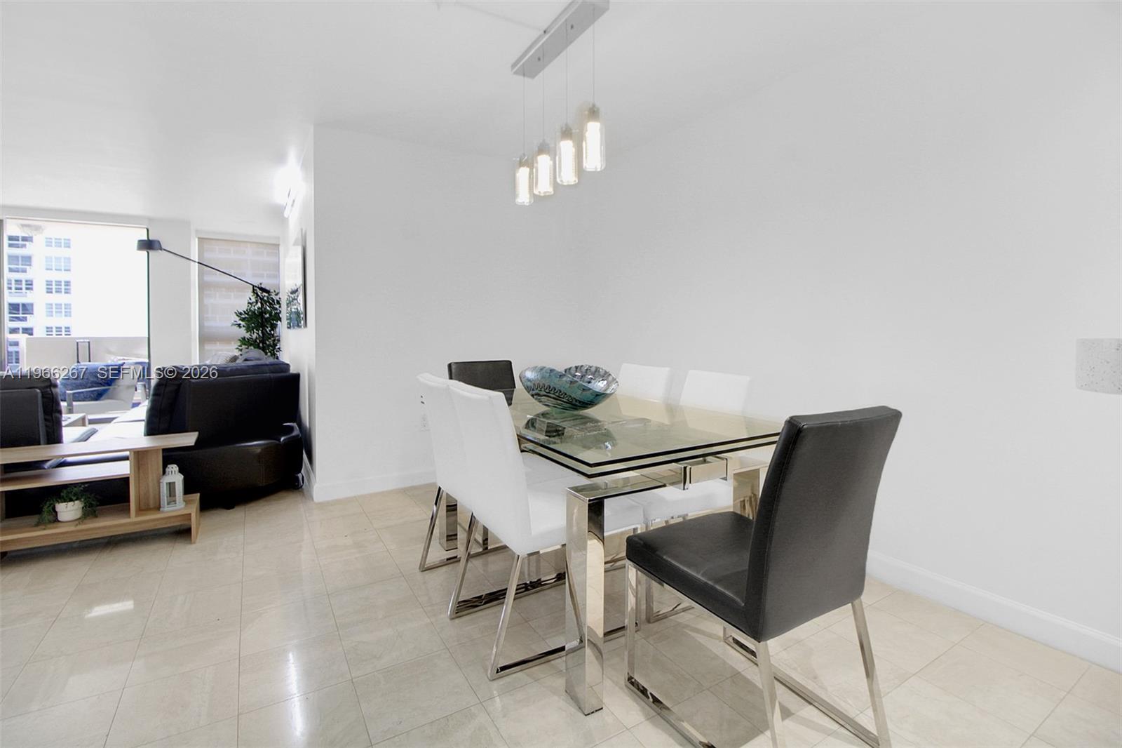 5757 Collins Ave #1003 Miami Beach, FL 33140