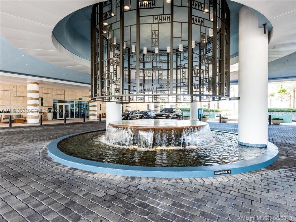 image The Carillon South Tower1