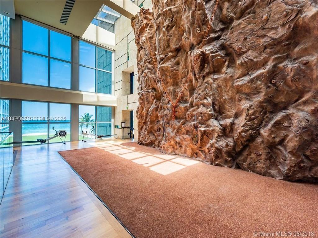 image The Carillon South Tower41