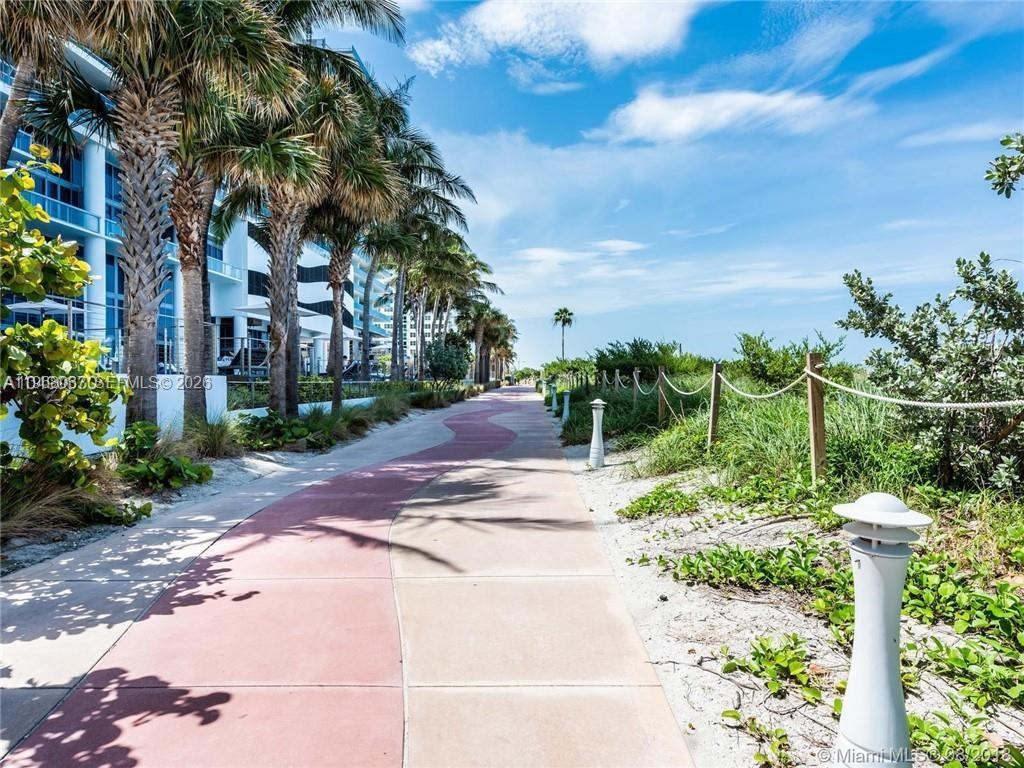image The Carillon South Tower48