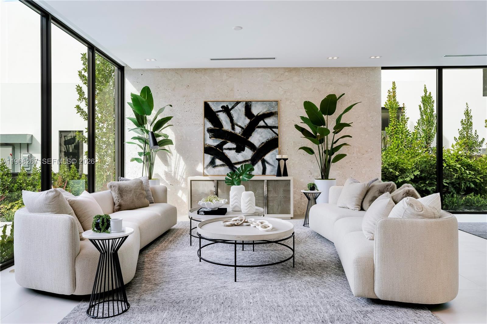 4081 Hardie Ave Miami, FL 33133