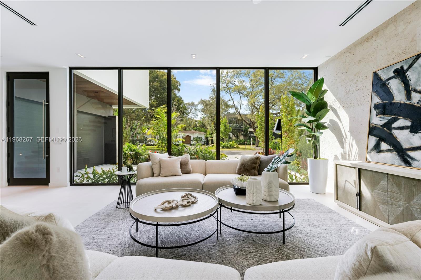 4081 Hardie Ave Miami, FL 33133