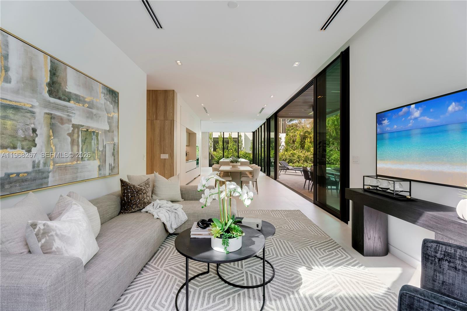 4081 Hardie Ave Miami, FL 33133