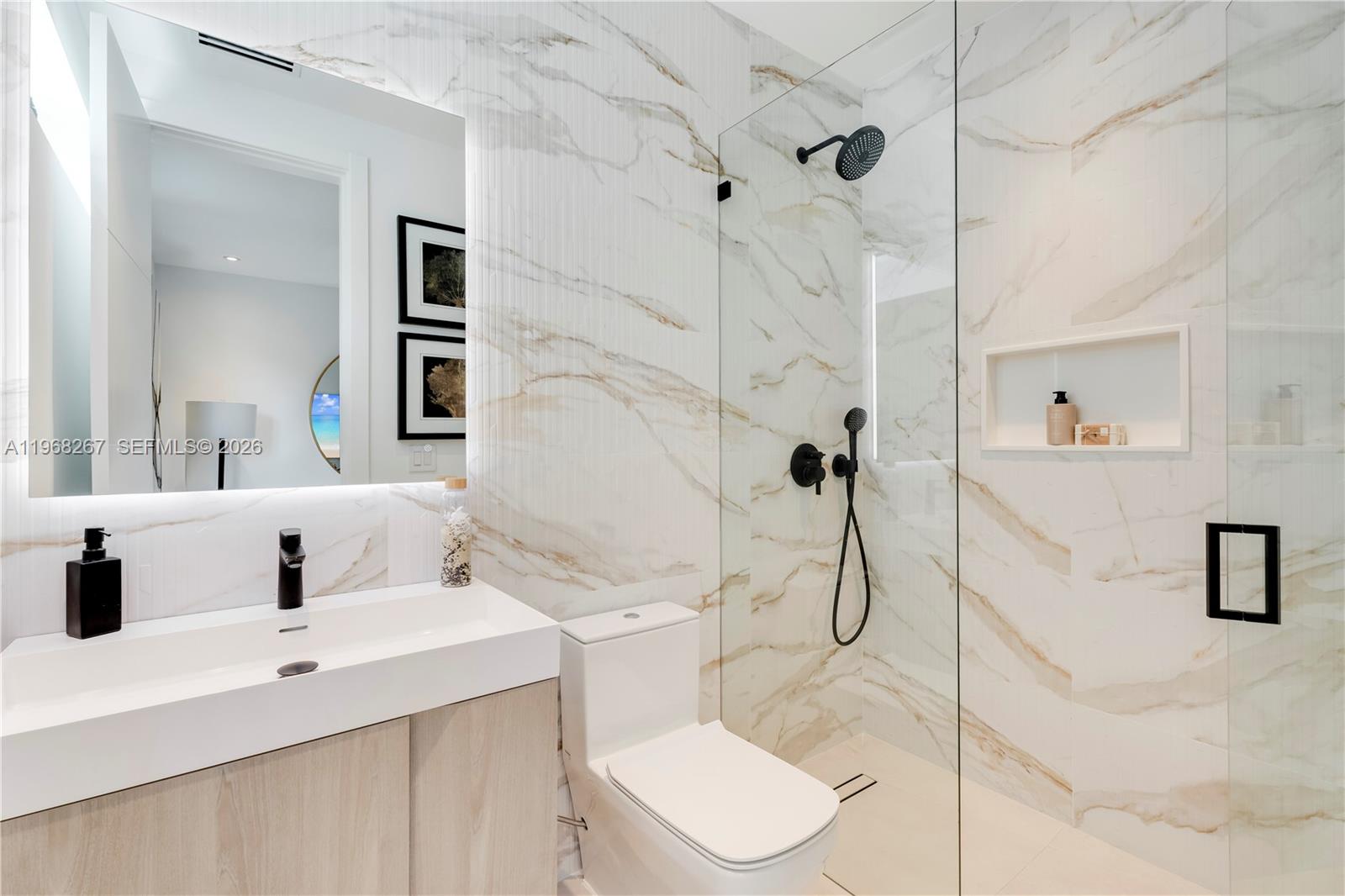 4081 Hardie Ave Miami, FL 33133