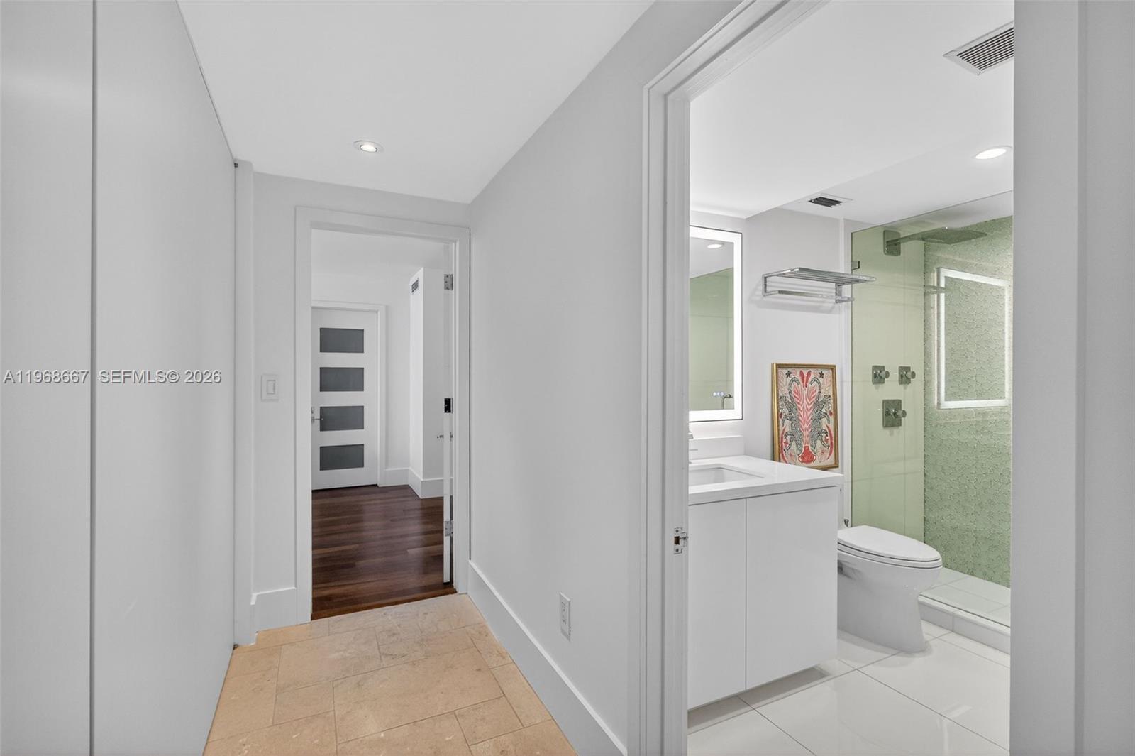 600 Grapetree Dr #11B-N Key Biscayne, FL 33149