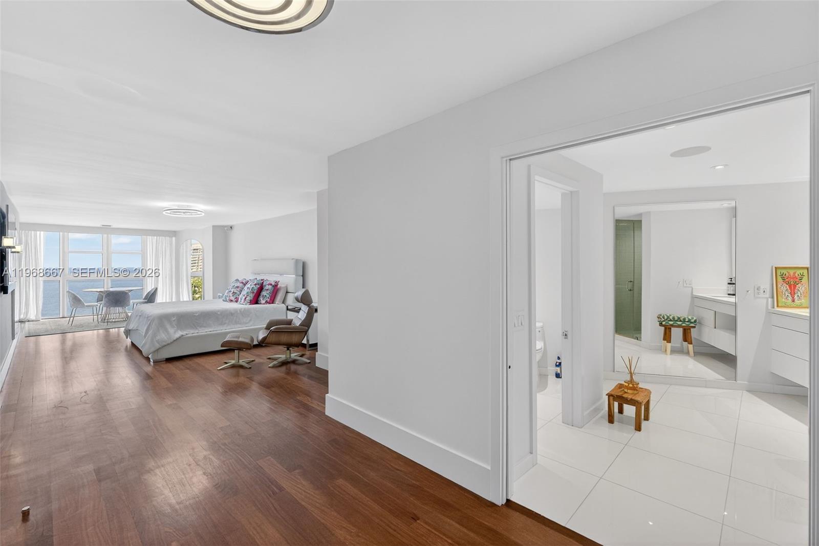 600 Grapetree Dr #11B-N Key Biscayne, FL 33149