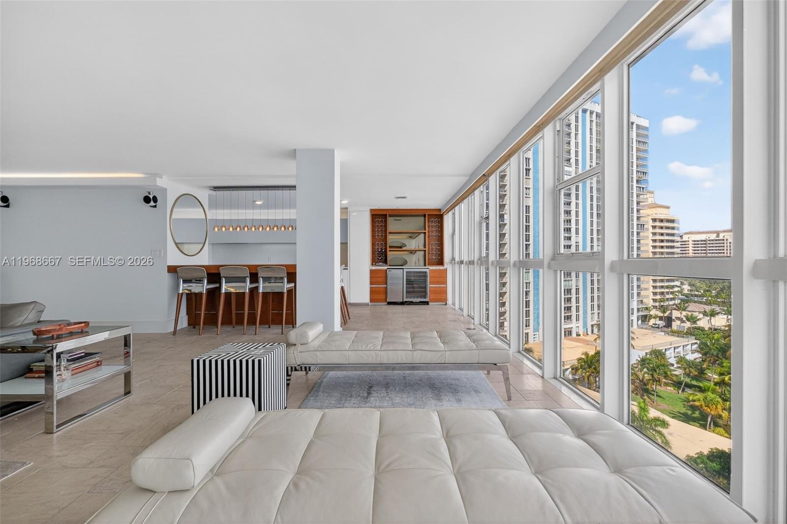 600 Grapetree Dr #11B-N Key Biscayne, FL 33149